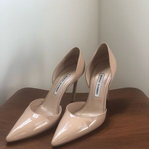 Manolo Blahnik patent pump